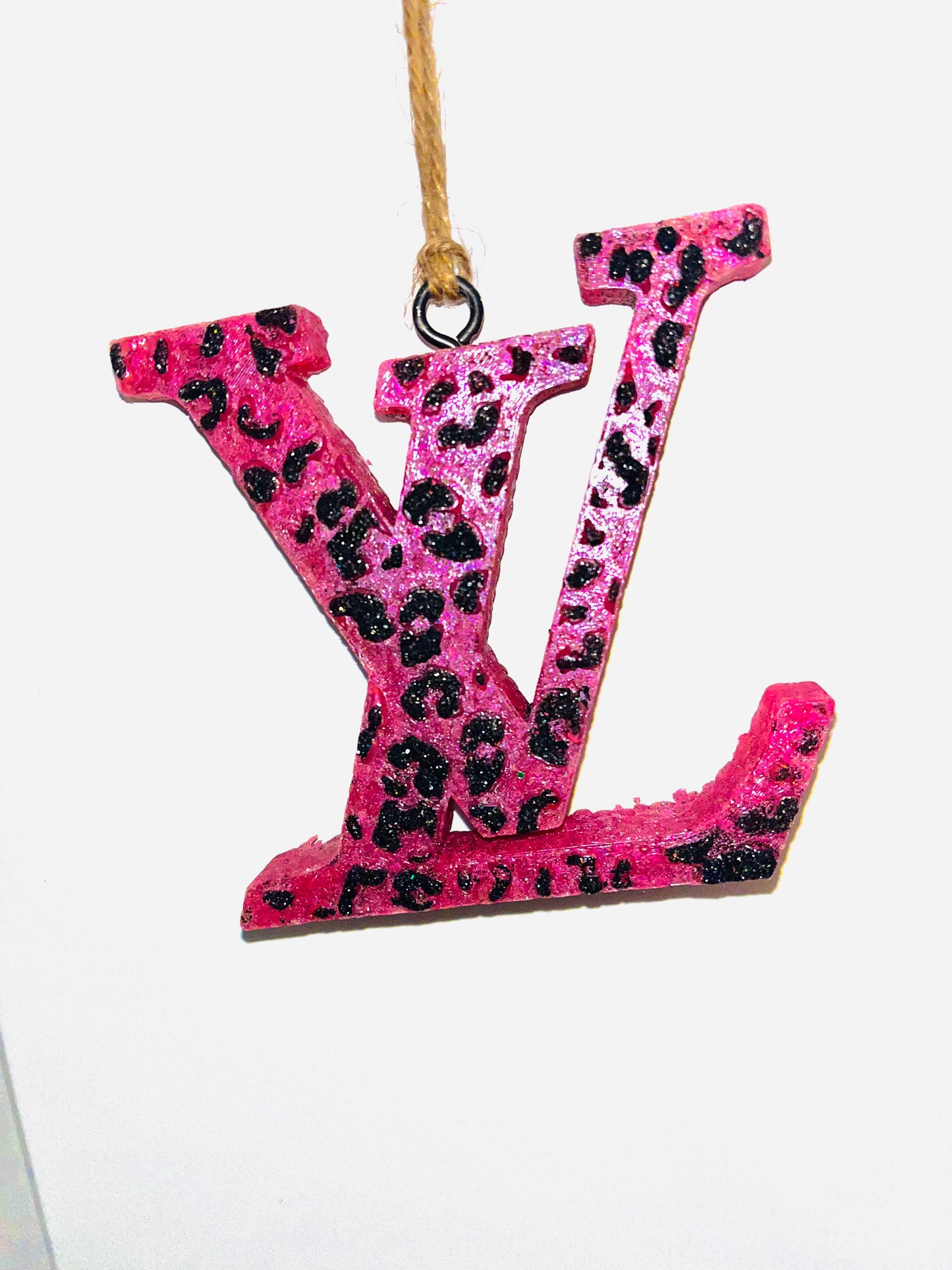 LV